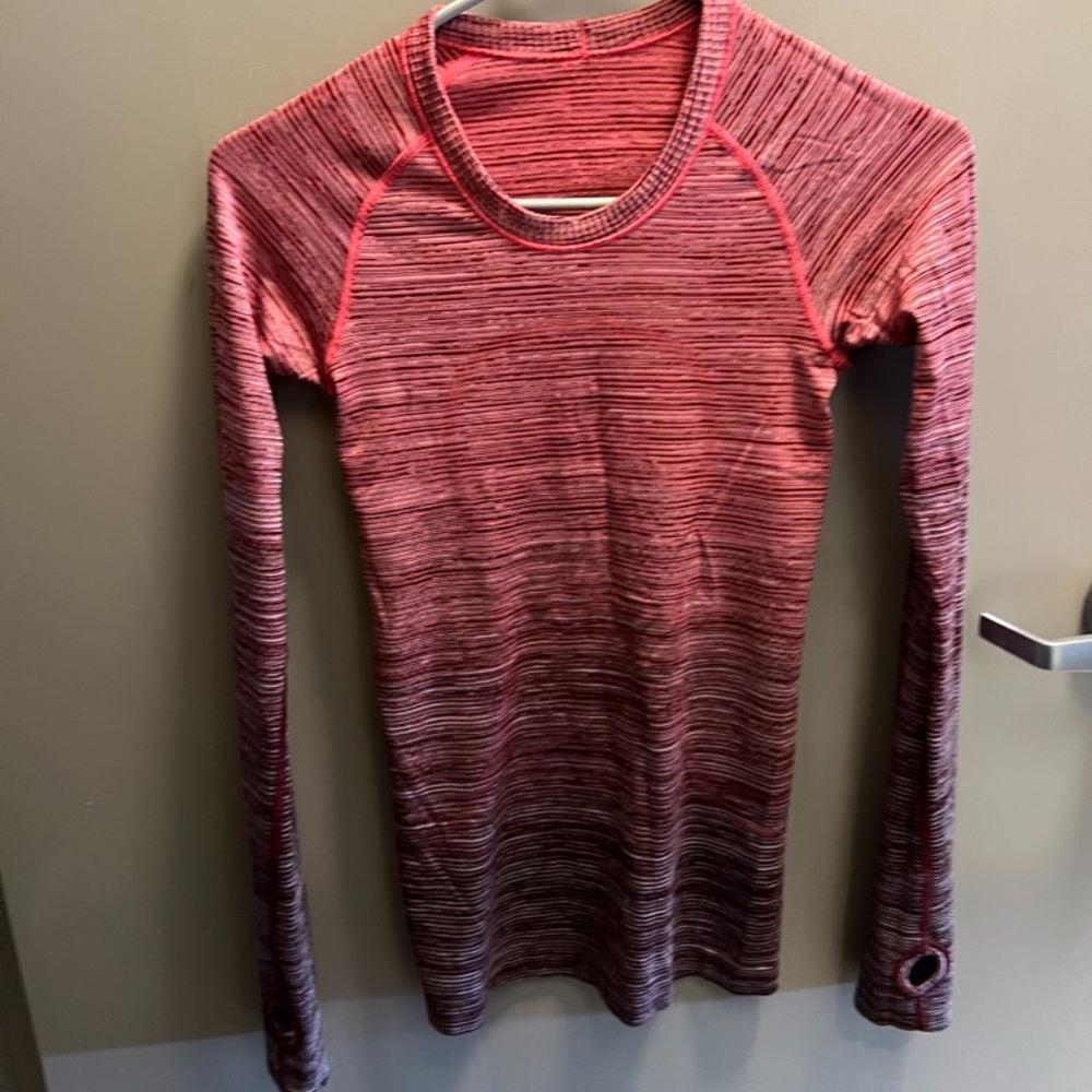 Swiftly Tech Long-Sleeve Shirt